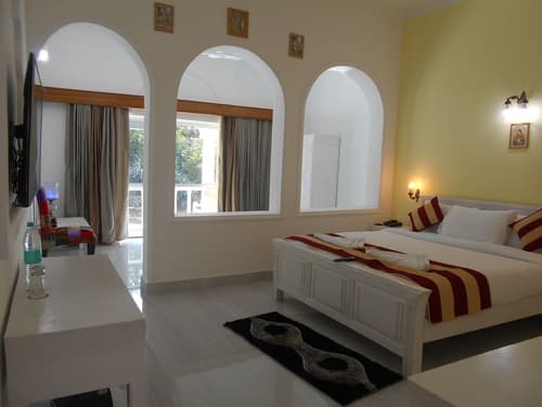 Hotel Isabel Palace, Room