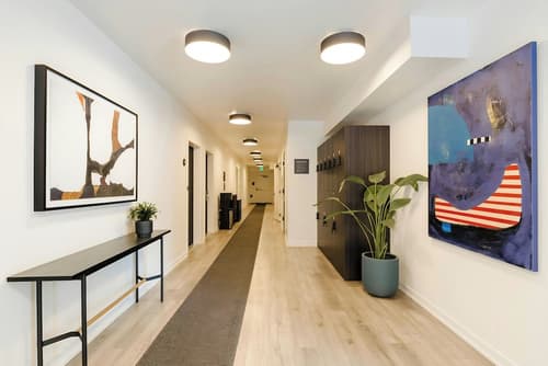 The Boylston Hotel Capitol Hill, Sonder by Marriott Bonvoy, Lobby