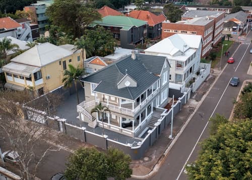 Luxe Suites Boutique Hotel, Exterior