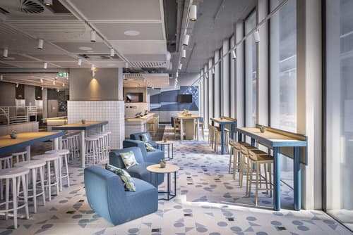 Holiday Inn Express Auckland City Centre by IHG, Reception