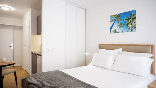 Séjours & Affaires Paris Bagnolet, Room