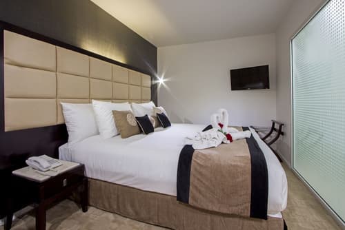 VR Queen Street - Hotel & Suites, Room
