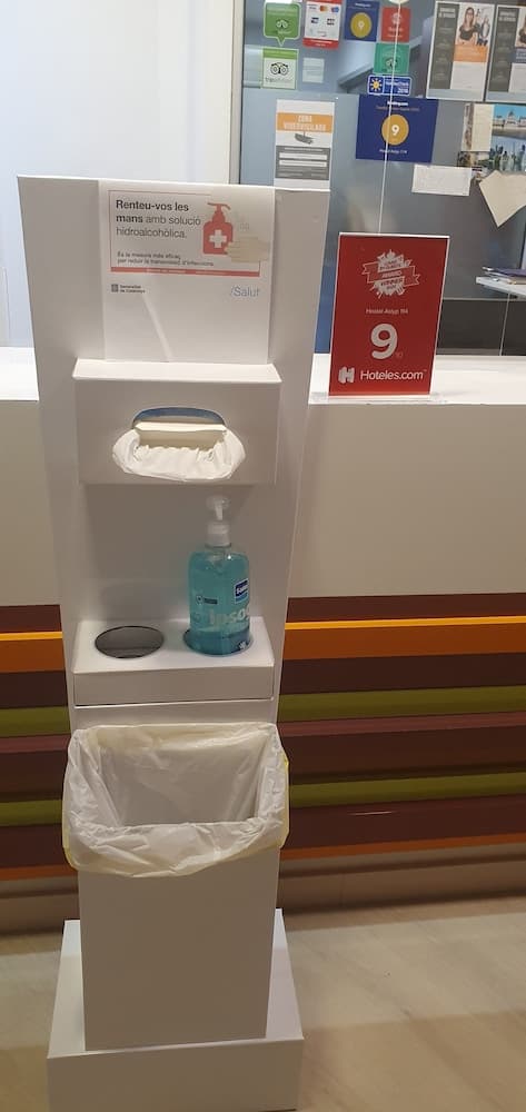 Hostal Aslyp 114, Reception