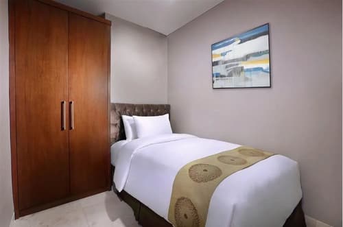 The Grove Suites by Grand Aston, Room