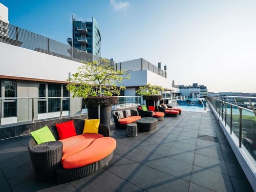 Mercure Singapore Tyrwhitt, Pool