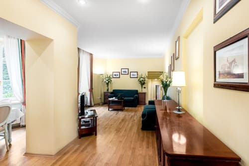 Residence St. Andrew's Palace, 