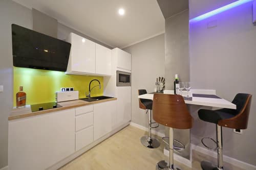 City Marine Luxury Apartments, 