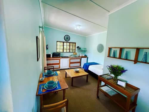 Blue Cow Barn - Boutique Farm, 