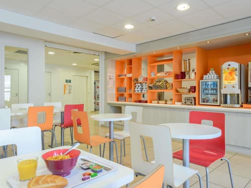 Hôtel Eco La Rochelle Centre les Minimes, 