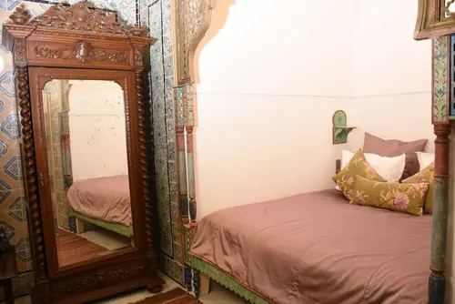 Palais Bayram, Room