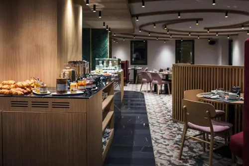 Le Pélican, Breakfast area