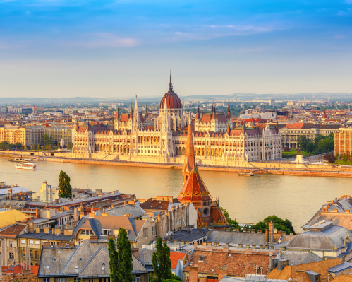 Romantic Budapest: Thermal Baths, Legends and Splendors