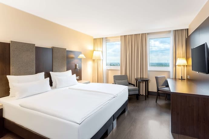 NH Danube City, Primary image