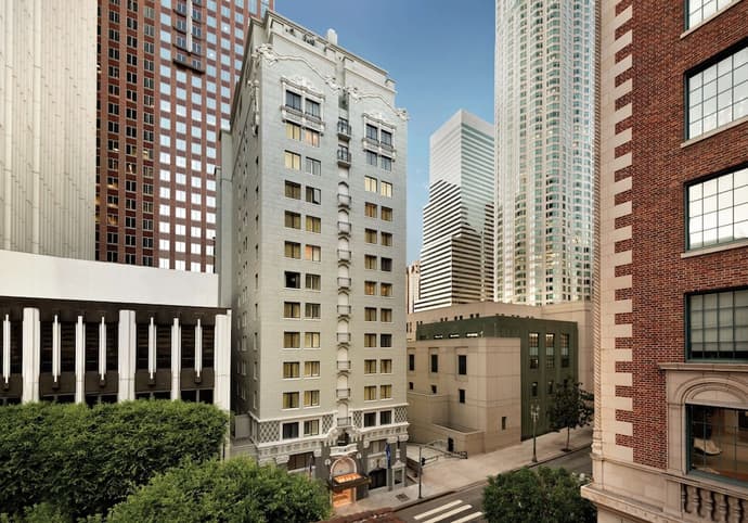 Hilton Checkers Los Angeles, Primary image