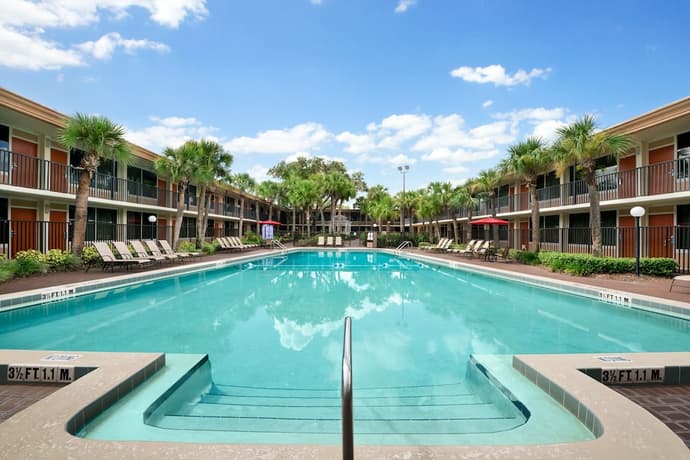 Ramada by Wyndham Kissimmee Gateway, Primary image