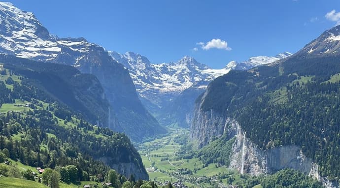 Hotel Bellevue - Traditional Swiss Hideaway, Primary image