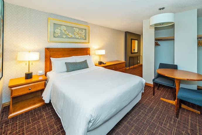 Banff Inn, Primary image