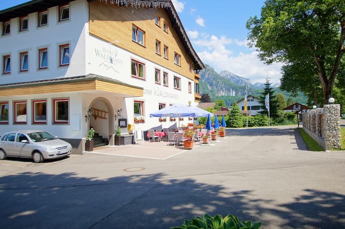 Hotel Waldmann, Primary image