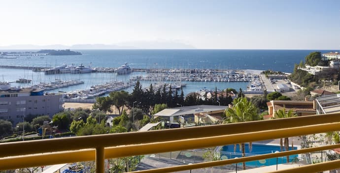 Suhan Seaport Hotel, Primary image