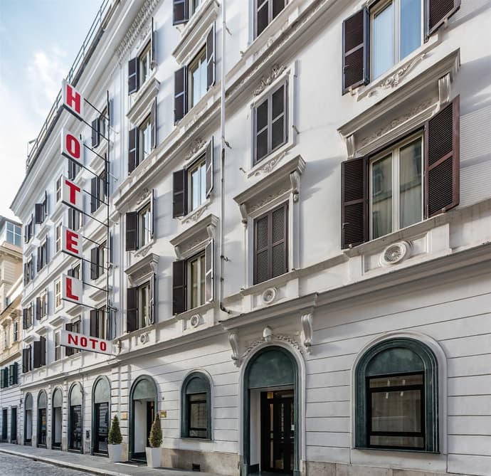 Raeli Hotel Noto, Primary image