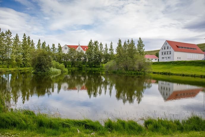 Hotel Laugar, Primary image