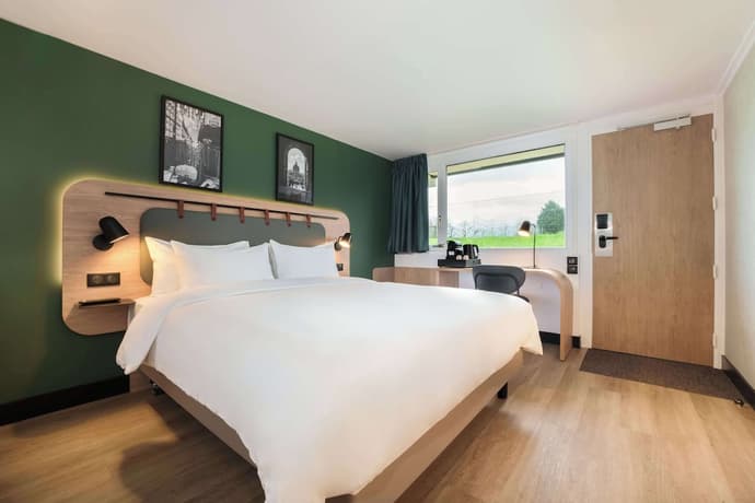 Campanile NATURE - Bordeaux Lac, Primary image