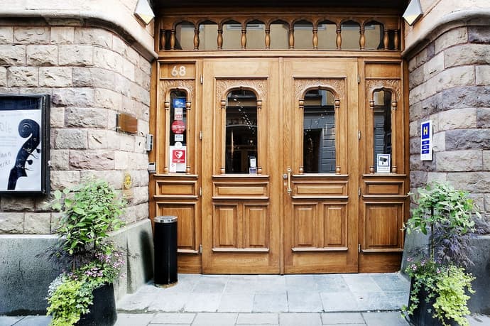 Hotel Hellsten, Primary image