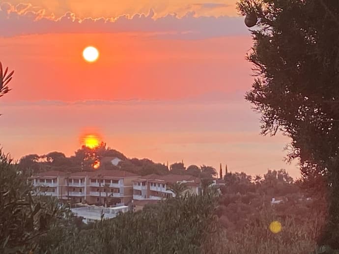 Matilda Hotel, Primary image