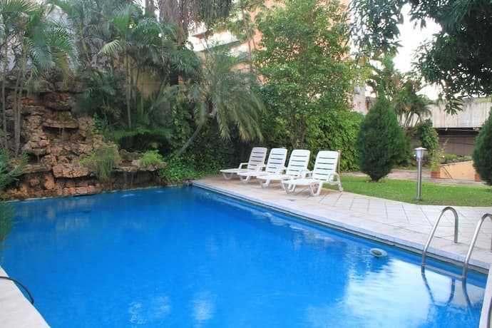 Premier Hill, Primary image