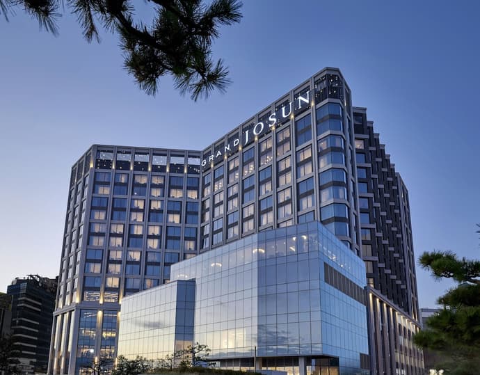 Grand Josun Busan, Primary image