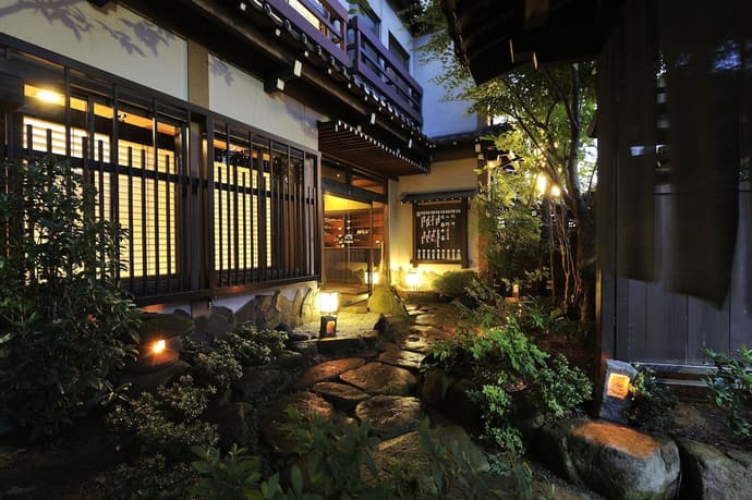 Hodakaso Yamanoiori, Primary image