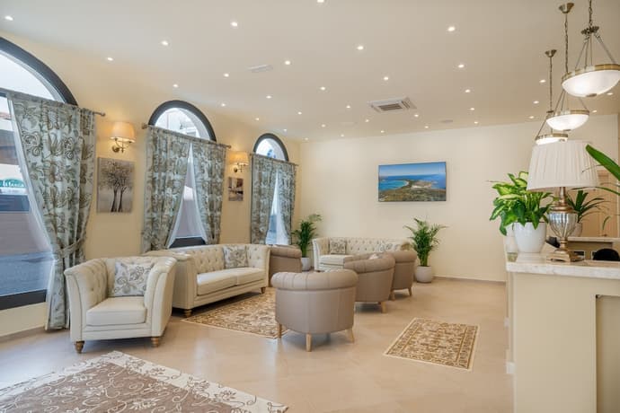 Hotel Regina Elena, Primary image