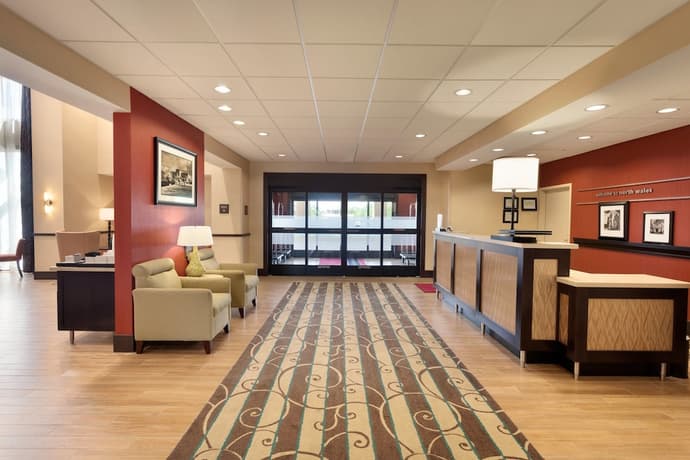 Hampton Inn & Suites Philadelphia Montgomeryville, Reception