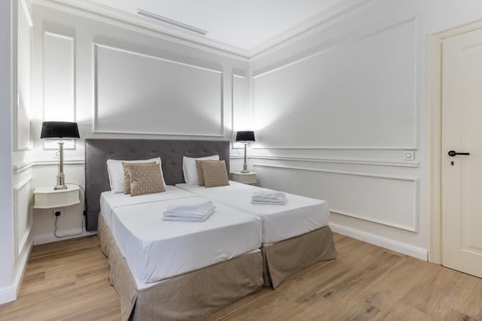 Belle Boutique, Primary image