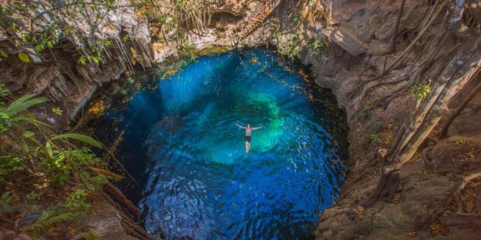 Yucatan & Cancún: Merida, Mayan Ruins, & Beachside Livin'