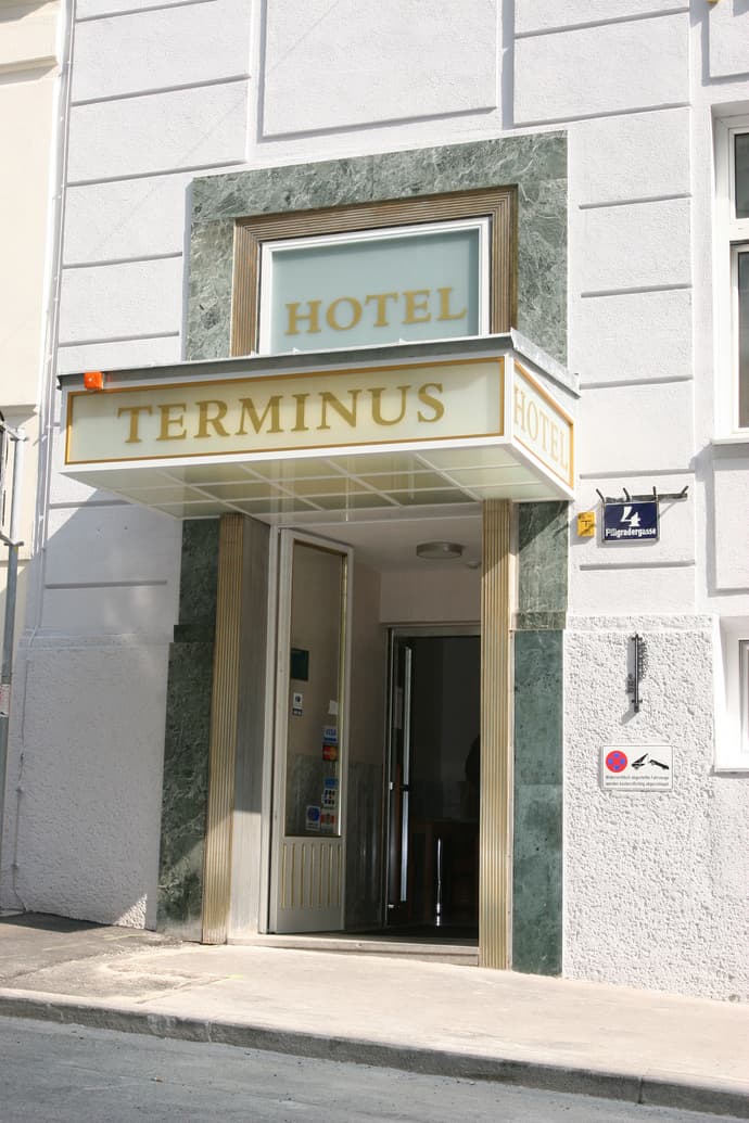 Hotel Terminus, General view