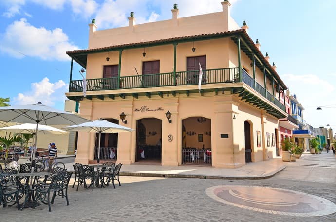 Camino de Hierro, Vista general