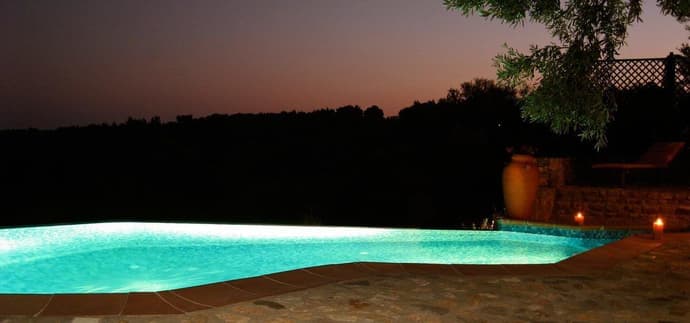 POIKILMA ALONISSOS VILLAS, 